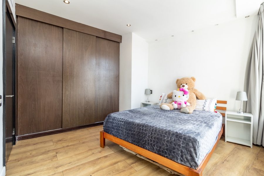 2 Bedroom Property for Sale in Cape Town City Centre Western Cape